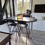 La Petite Maison * Bosroumois