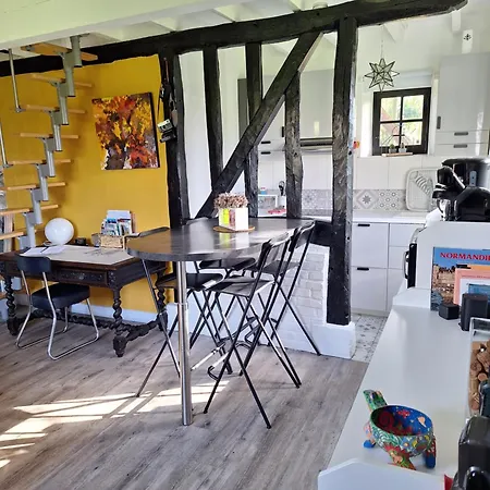 Holiday home La Petite Maison Bosroumois